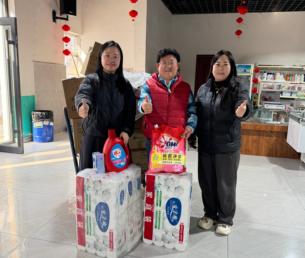 情暖三八，致敬巾帼｜开元官方网页版工会委员会开展妇女节福利发放活动