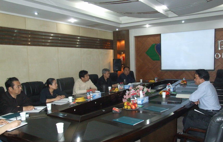 上海复星医药（集团）高级投资总监李德强来我公司考察