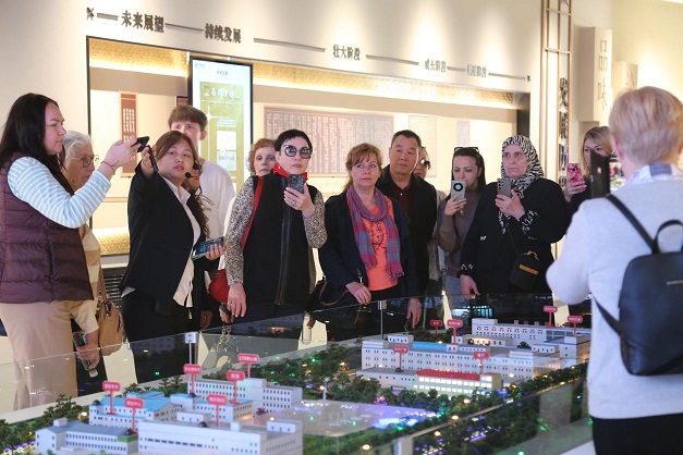 图片3.jpg 图片3.jpg